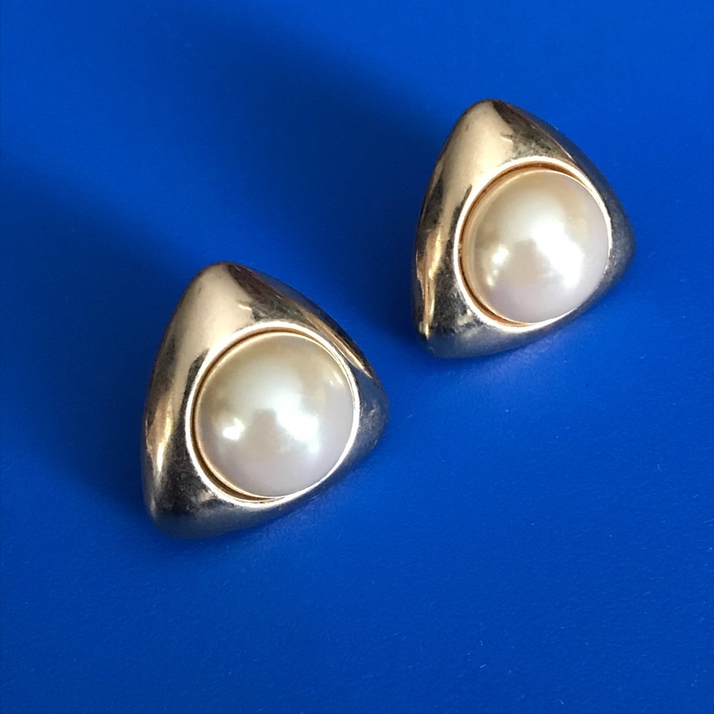 Vintage geometric pearl earrings - Picture 2 of 4